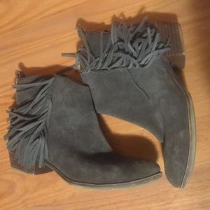 LUCKY BRAND Gray Brown Suede TASSEL ANKLE  BOOTIES Sz 8 RARE FIND!!!